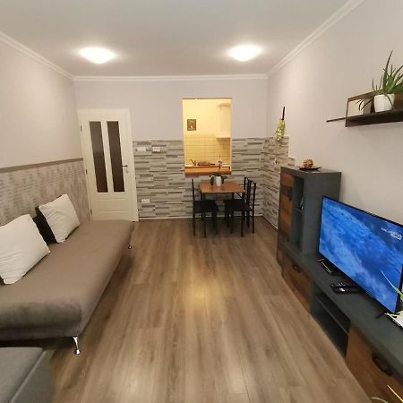 Carpe Diem Apartment Hajdúszoboszló Exteriör bild